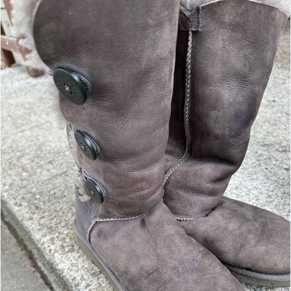 Ugg suede boots